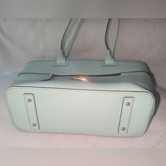 Dooney and Bourke Beacon mint tote bag. - Picture 6 of 16